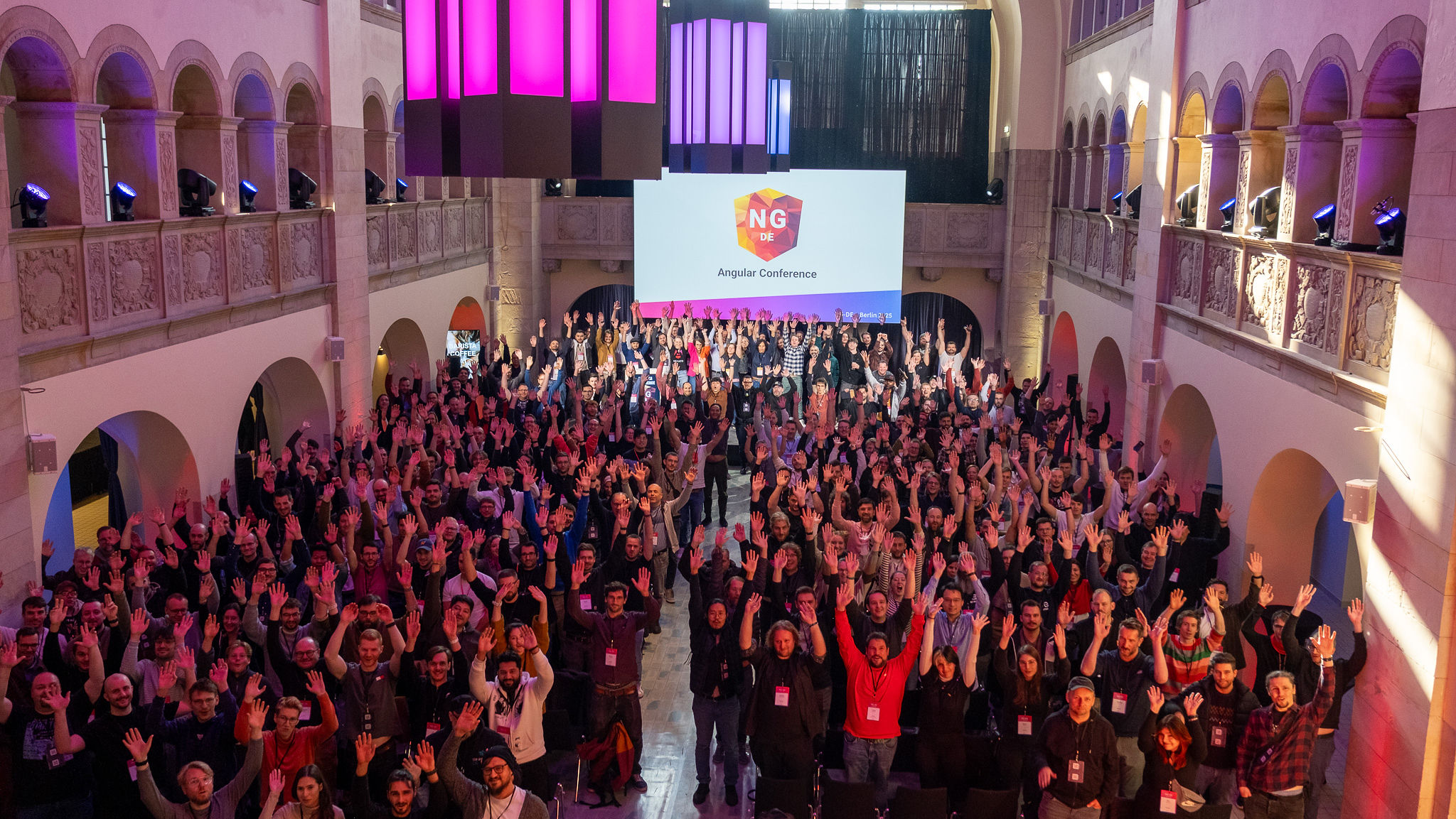 Volle Konferenzhalle bei der NG-DE 2025